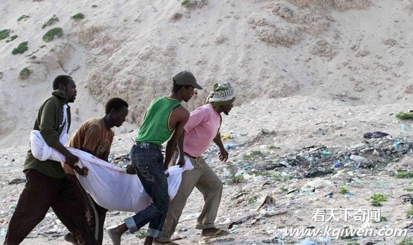 �����﹫��ǹ��ɱ��ʿ�����ֳ�ͼƬ(��ͼ)