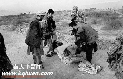 ͸�ھ�ͷ����ս���н�����ǹɱ�������˲��(��ͼ)